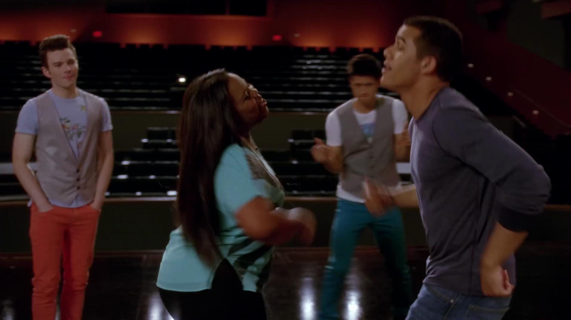 Glee_0324.jpg