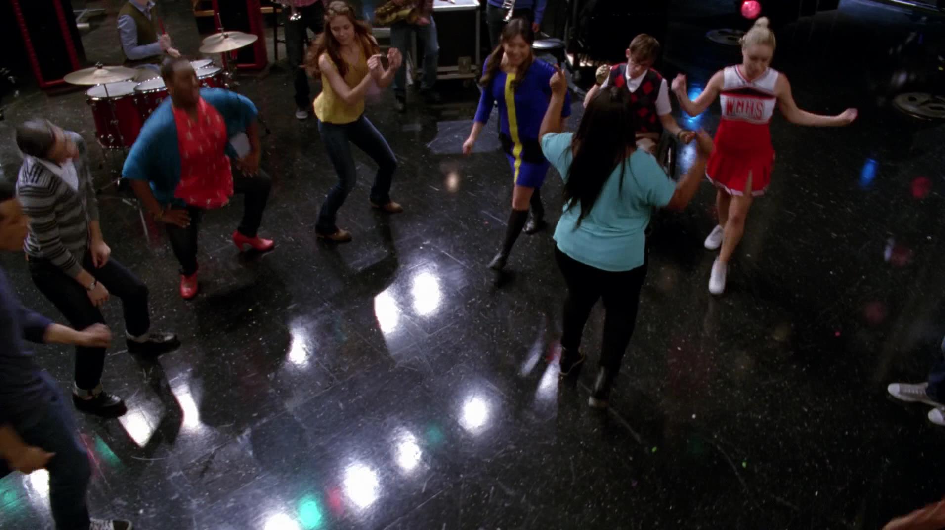 Glee_0326.jpg