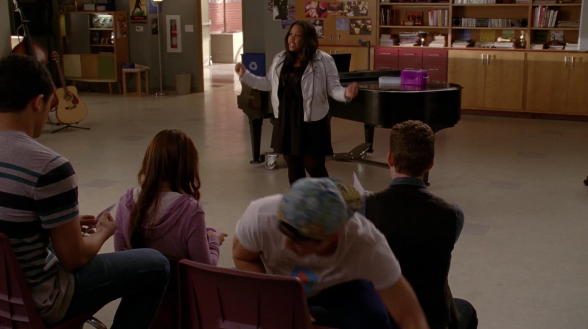 Glee_0825.jpg