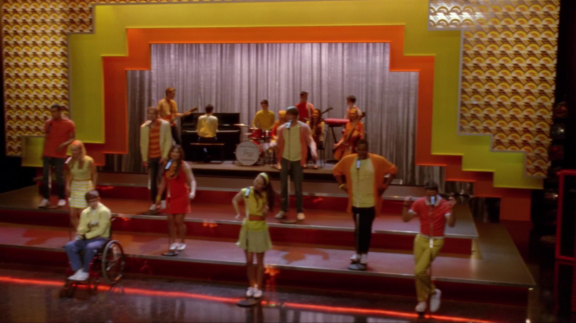 Glee_1021.jpg
