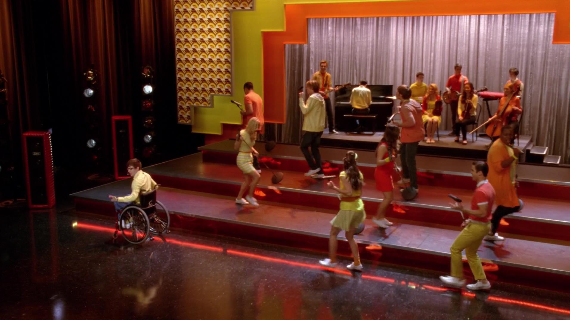 Glee_1030.jpg