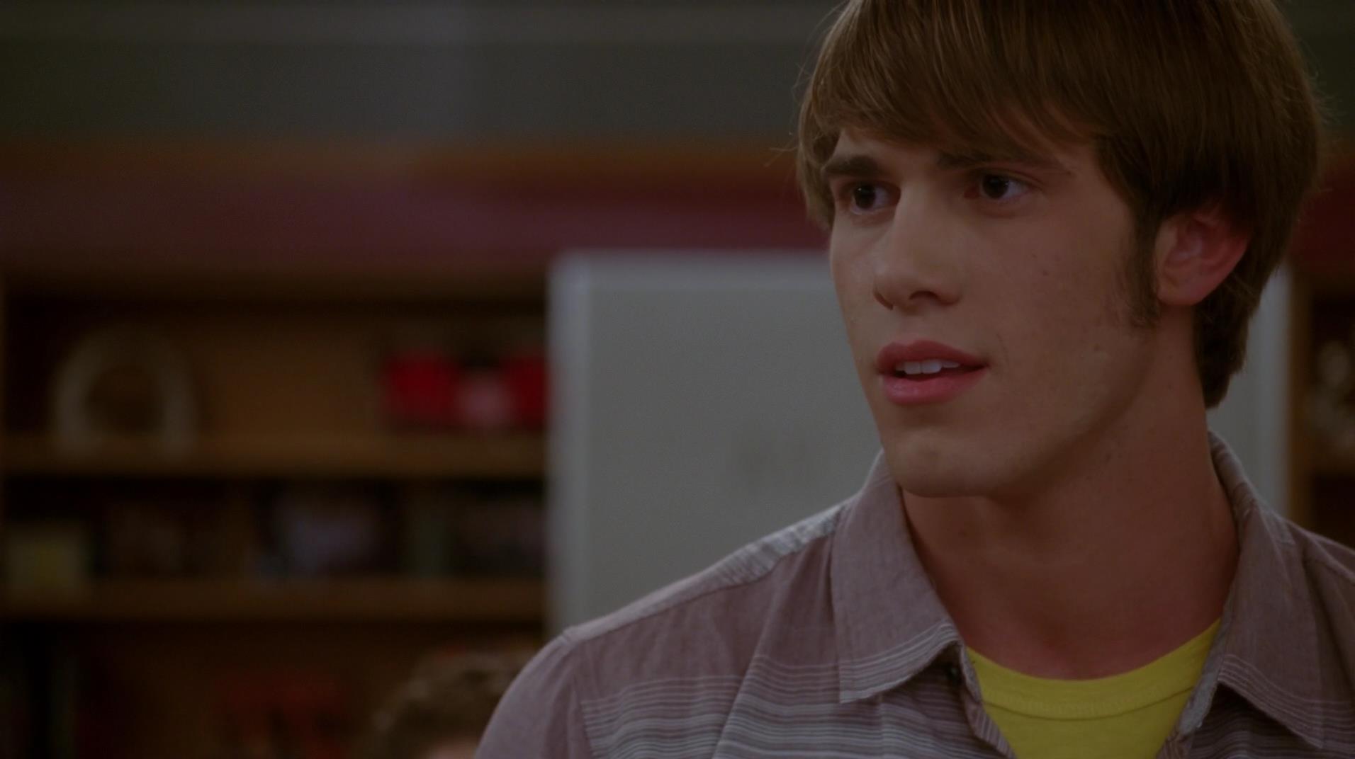 Glee_0300.jpg