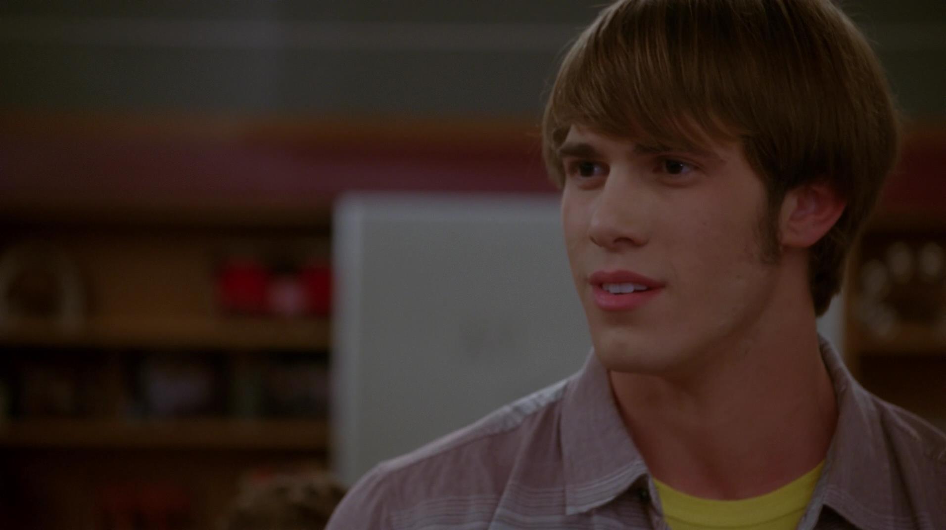 Glee_0302.jpg