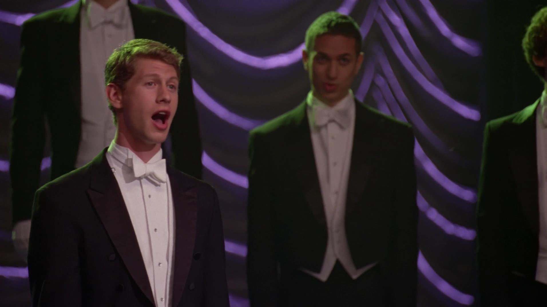 Glee_0615.jpg