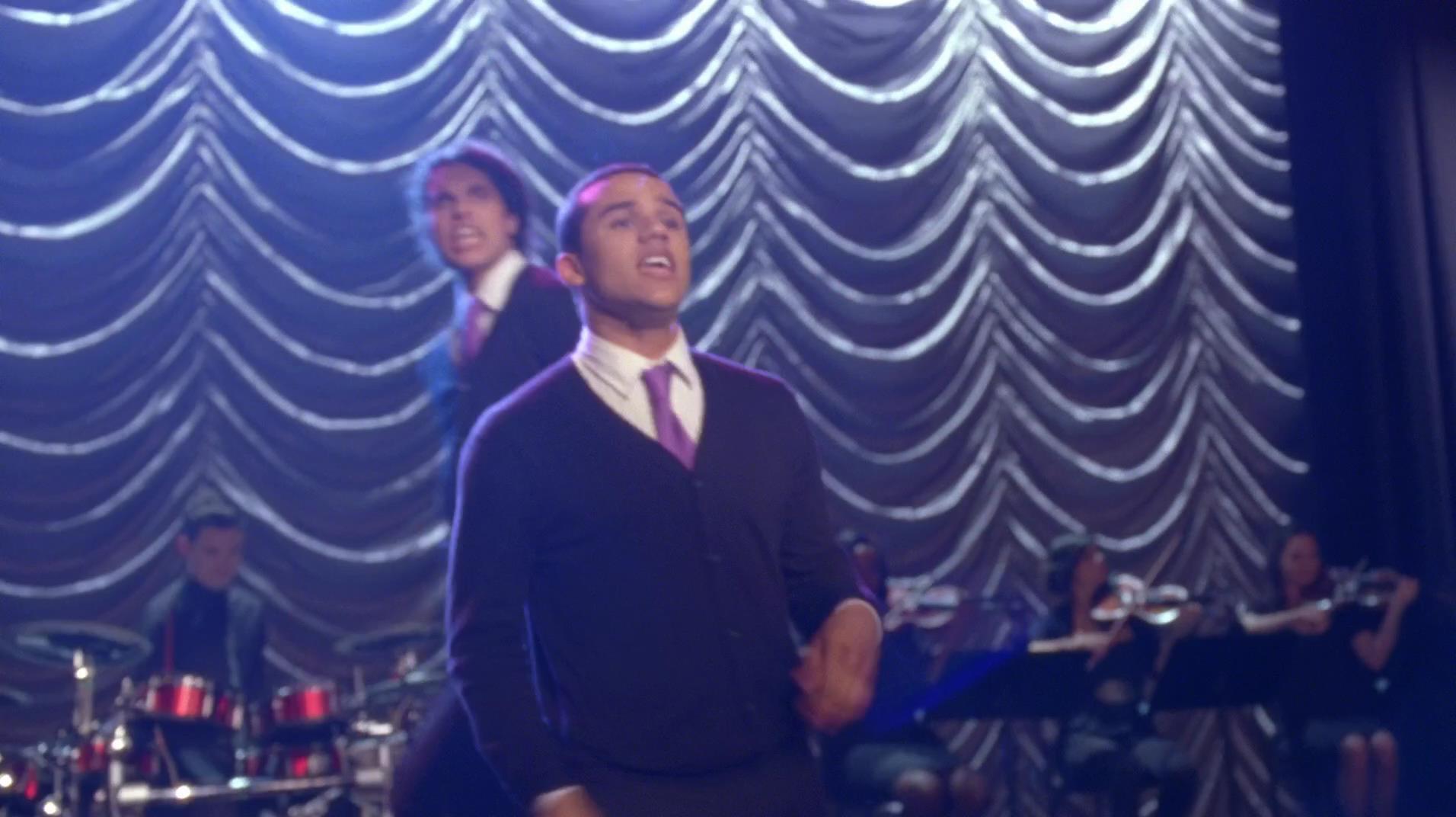Glee_0831.jpg