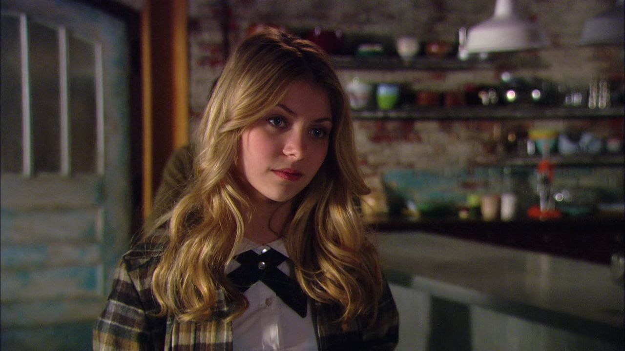 107GossipGirl0401.jpg