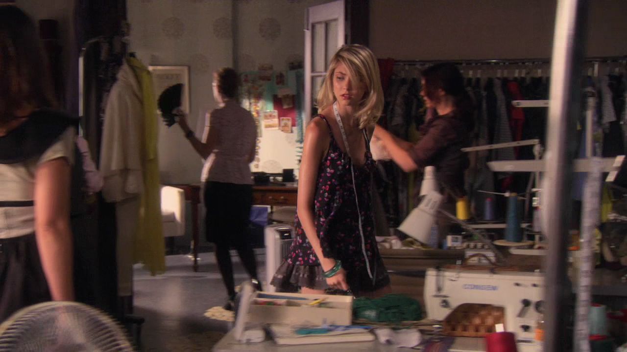 203GossipGirl0336.jpg