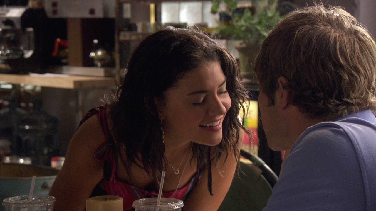 203GossipGirl0437.jpg