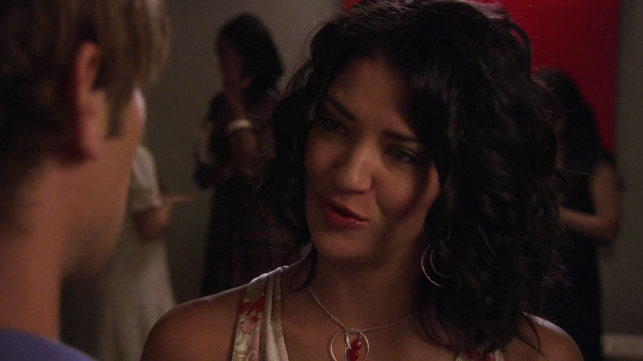 203GossipGirl1220.jpg