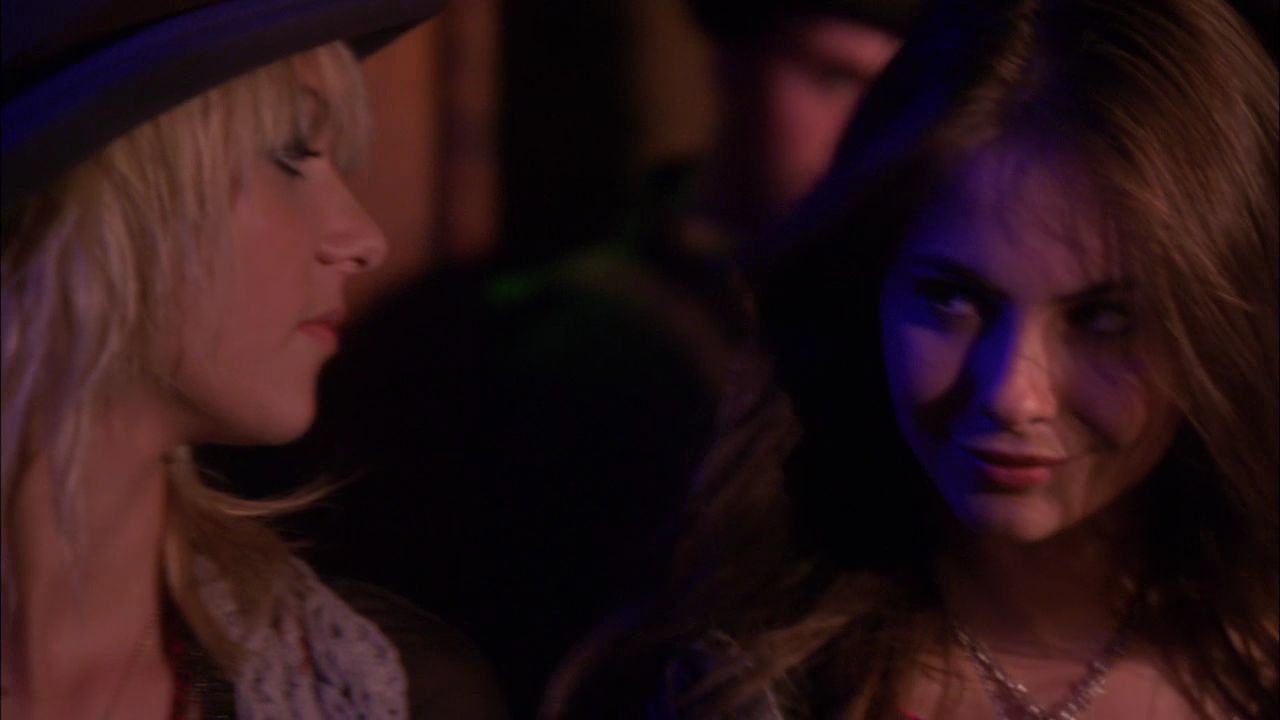 208GossipGirl0514.jpg