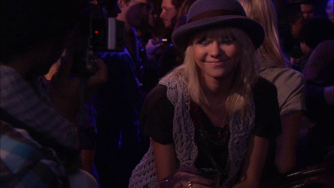 208GossipGirl0635.jpg