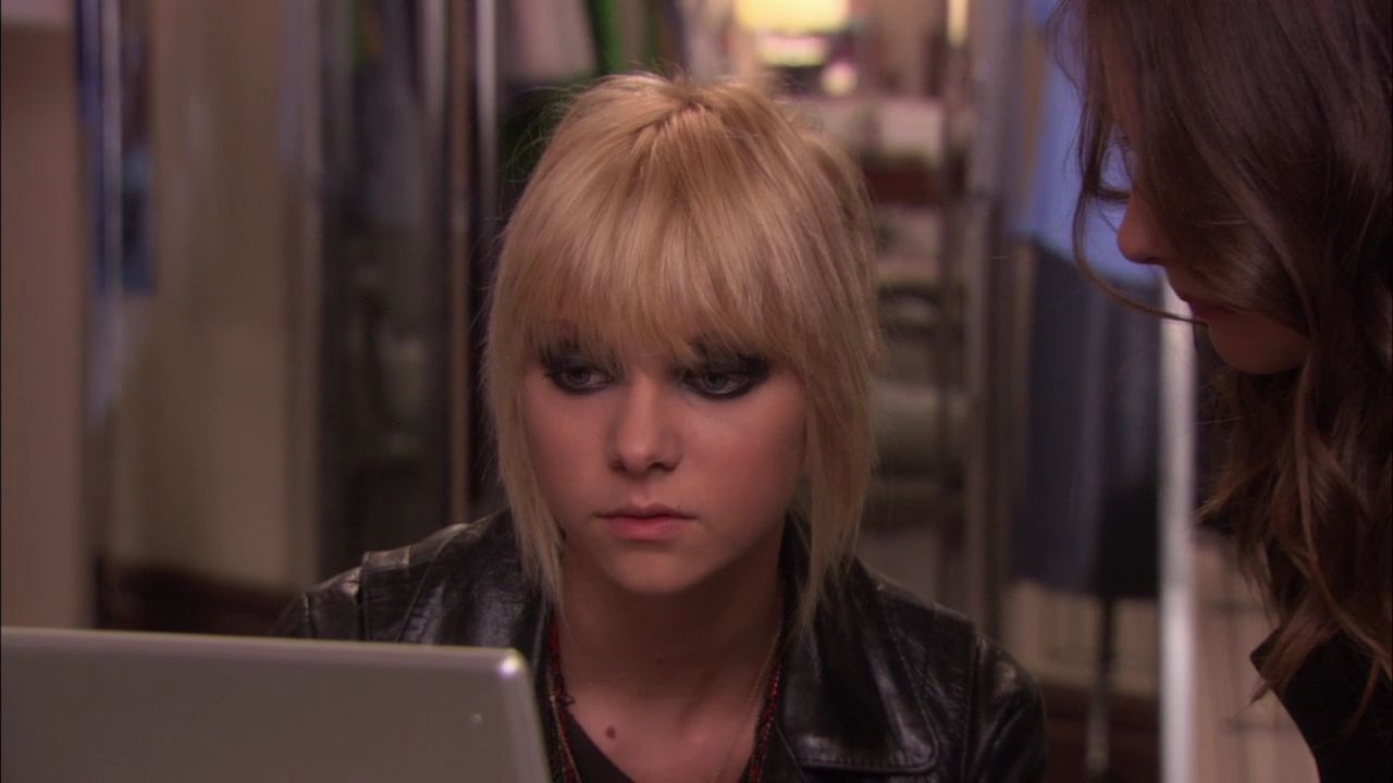 208GossipGirl0719.jpg