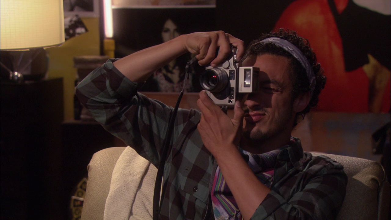 208GossipGirl1226.jpg