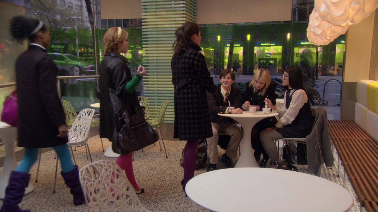 214GossipGirl0730.jpg