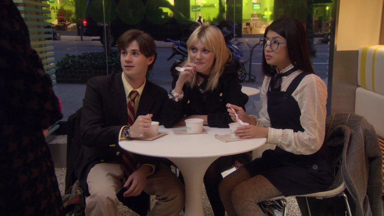 214GossipGirl0735.jpg