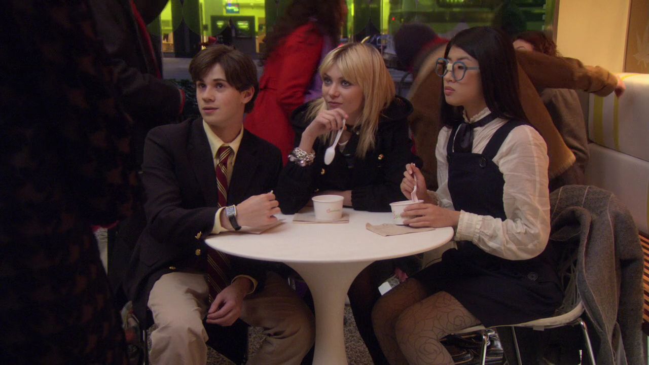 214GossipGirl0743.jpg