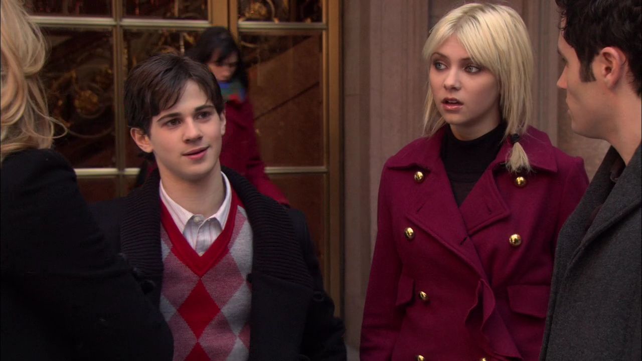 215GossipGirl0821.jpg