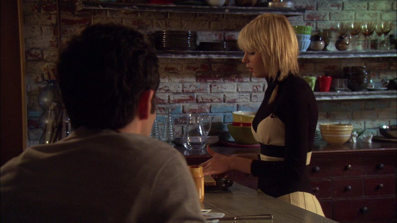 215GossipGirl1116.jpg