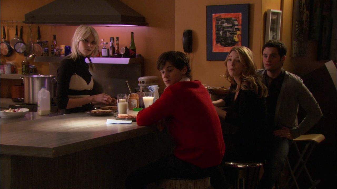 215GossipGirl1208.jpg