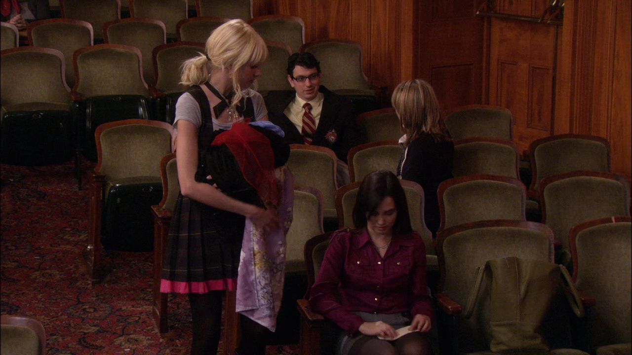 218GossipGirl0214.jpg