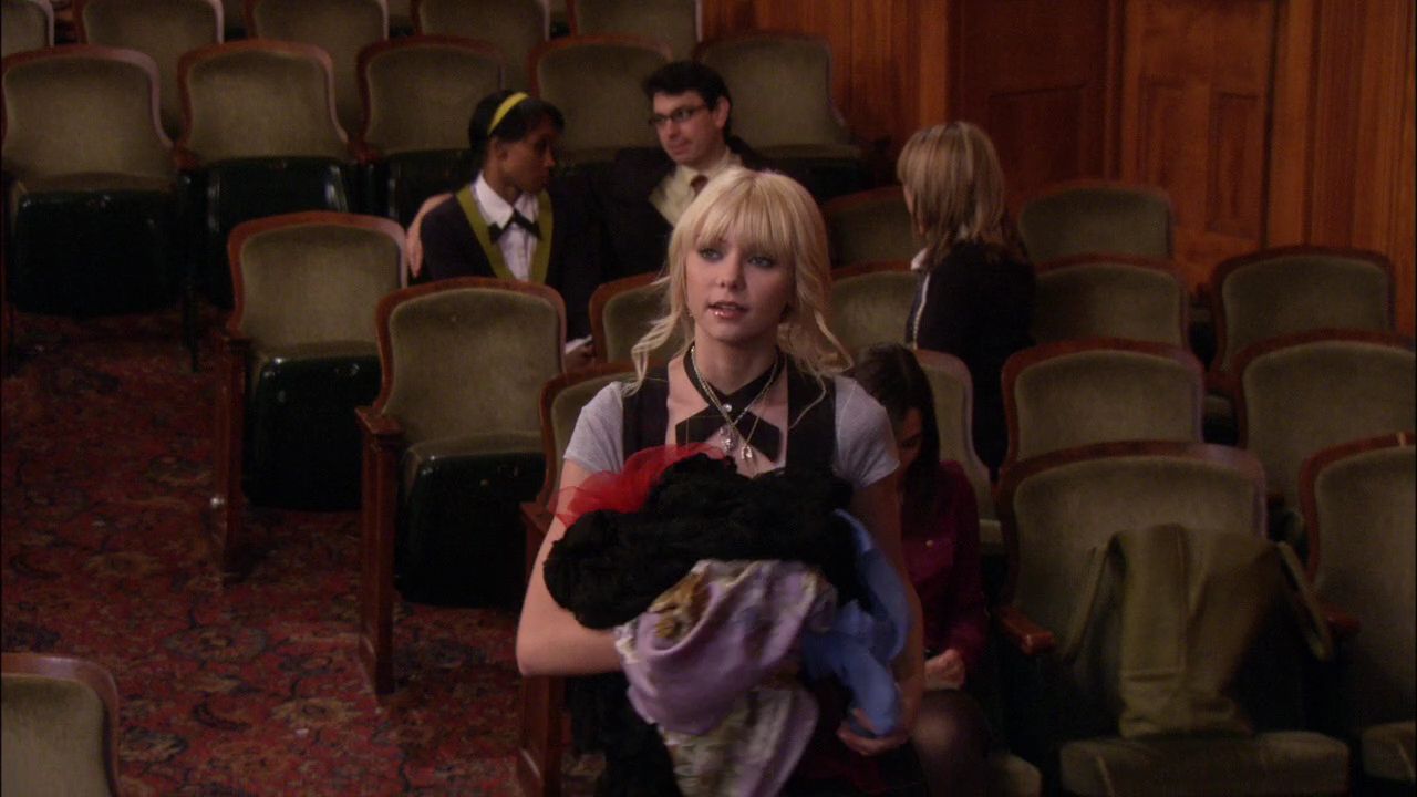 218GossipGirl0217.jpg