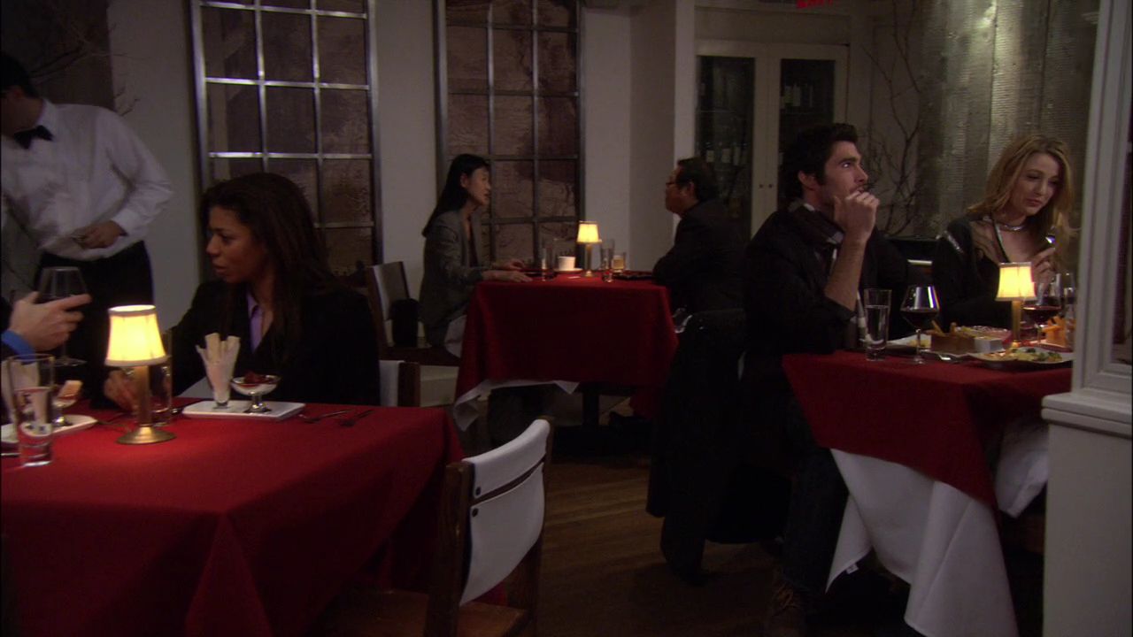 218GossipGirl0410.jpg