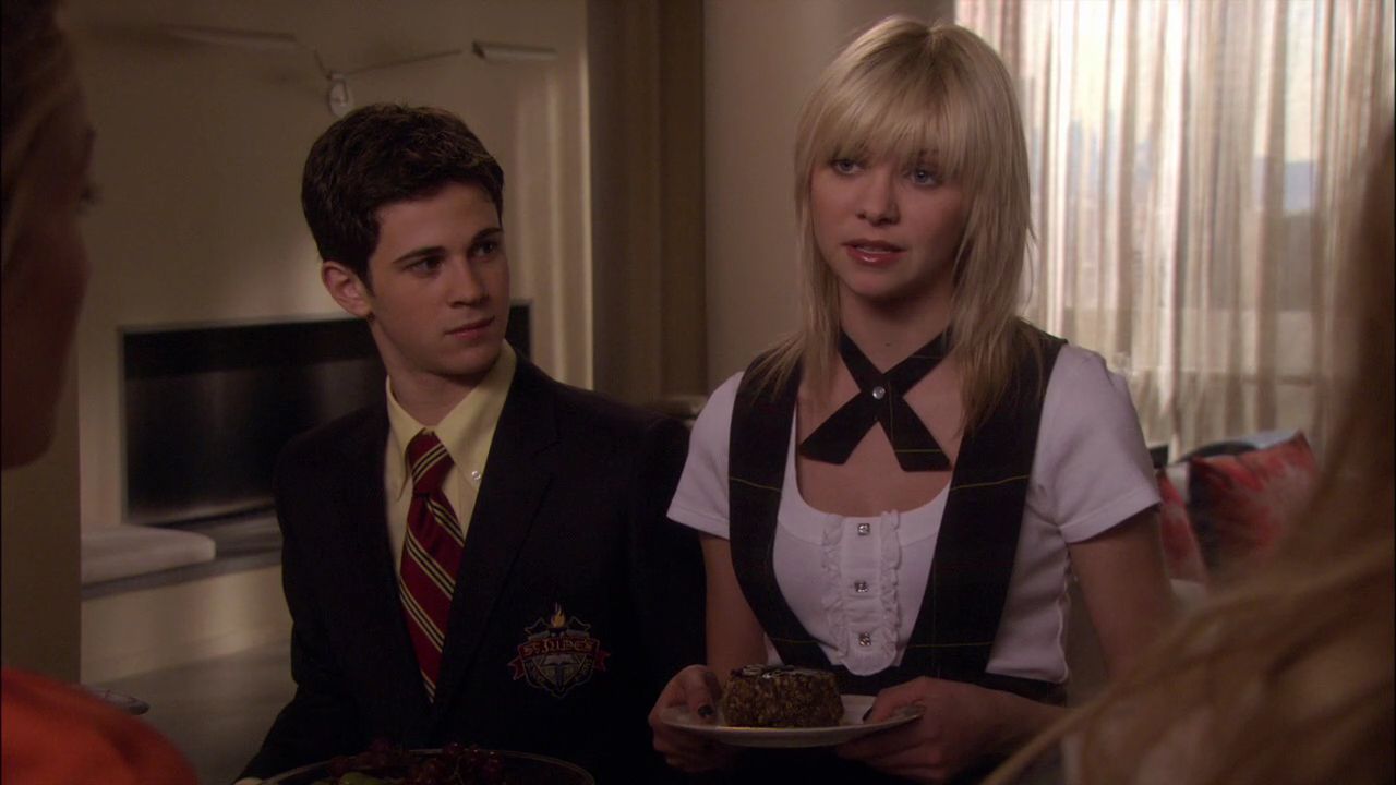220GossipGirl0213.jpg