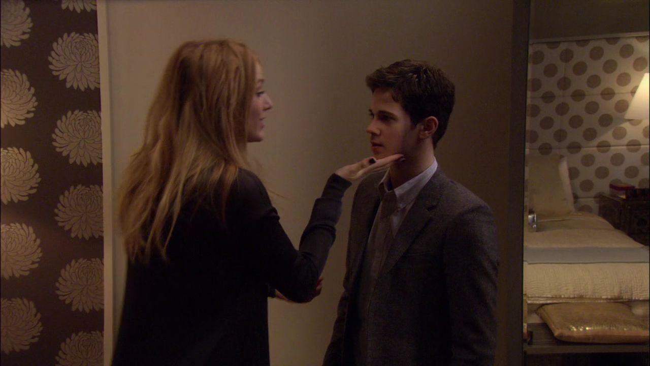 220GossipGirl0621.jpg