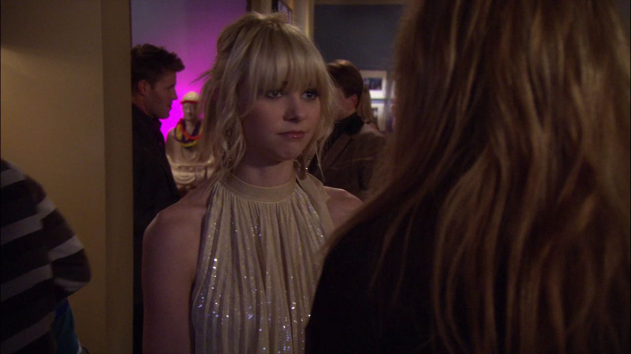 220GossipGirl0800.jpg