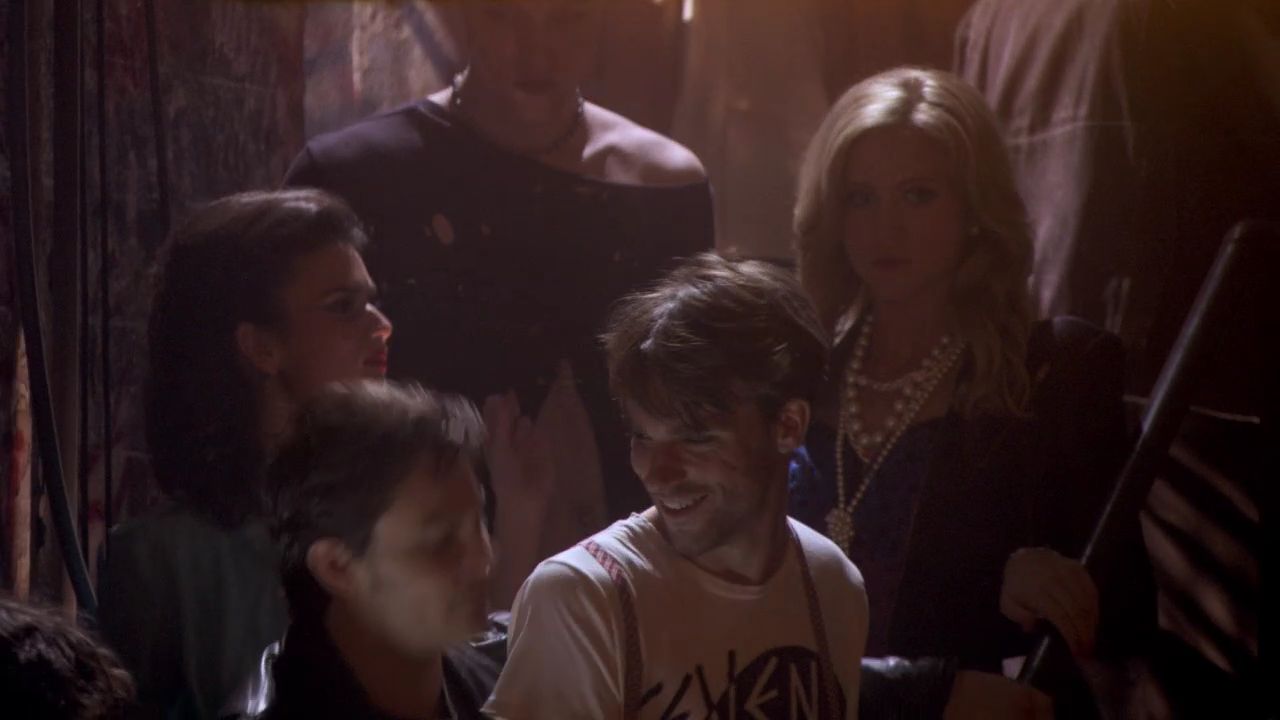 224GossipGirl0516.jpg