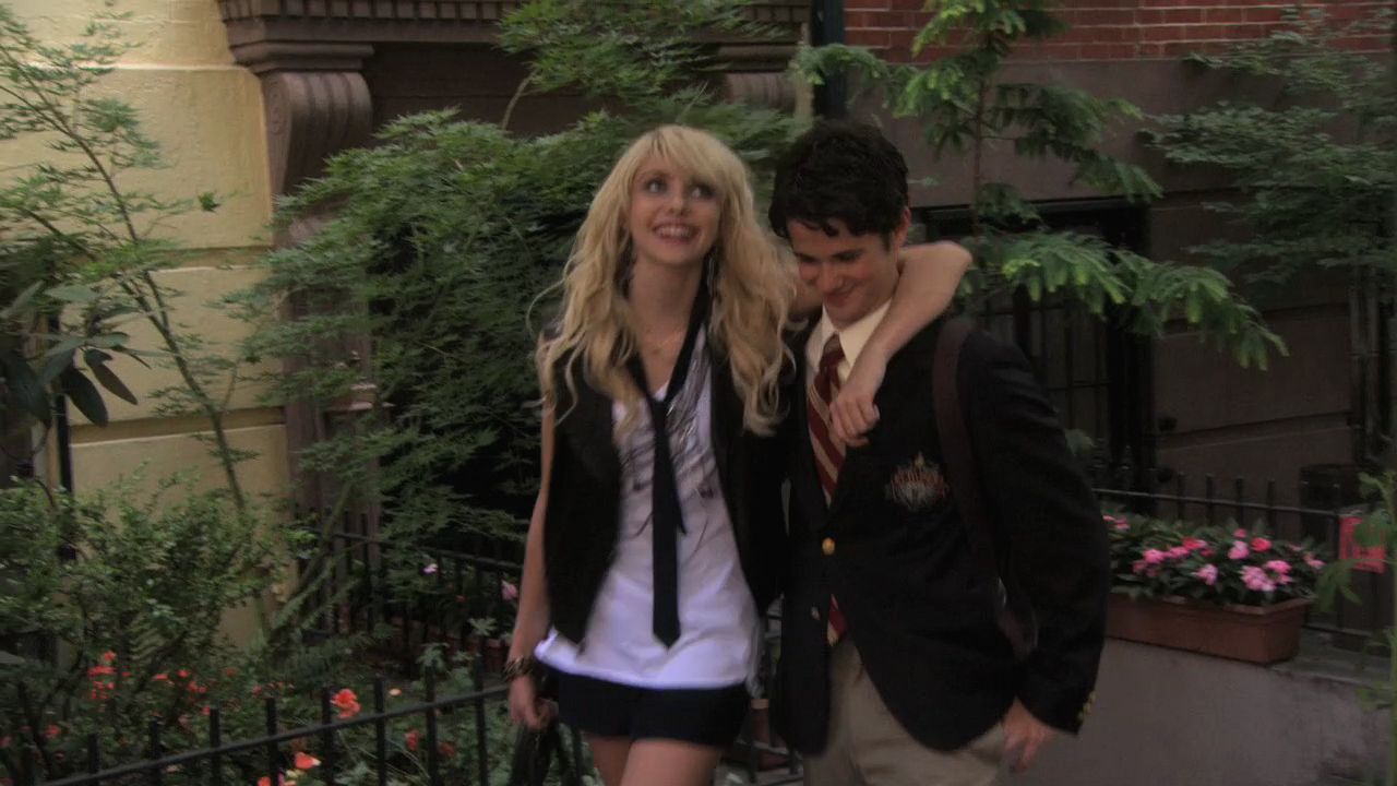 304GossipGirl0100.jpg