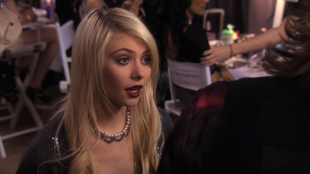 316GossipGirl0715.jpg