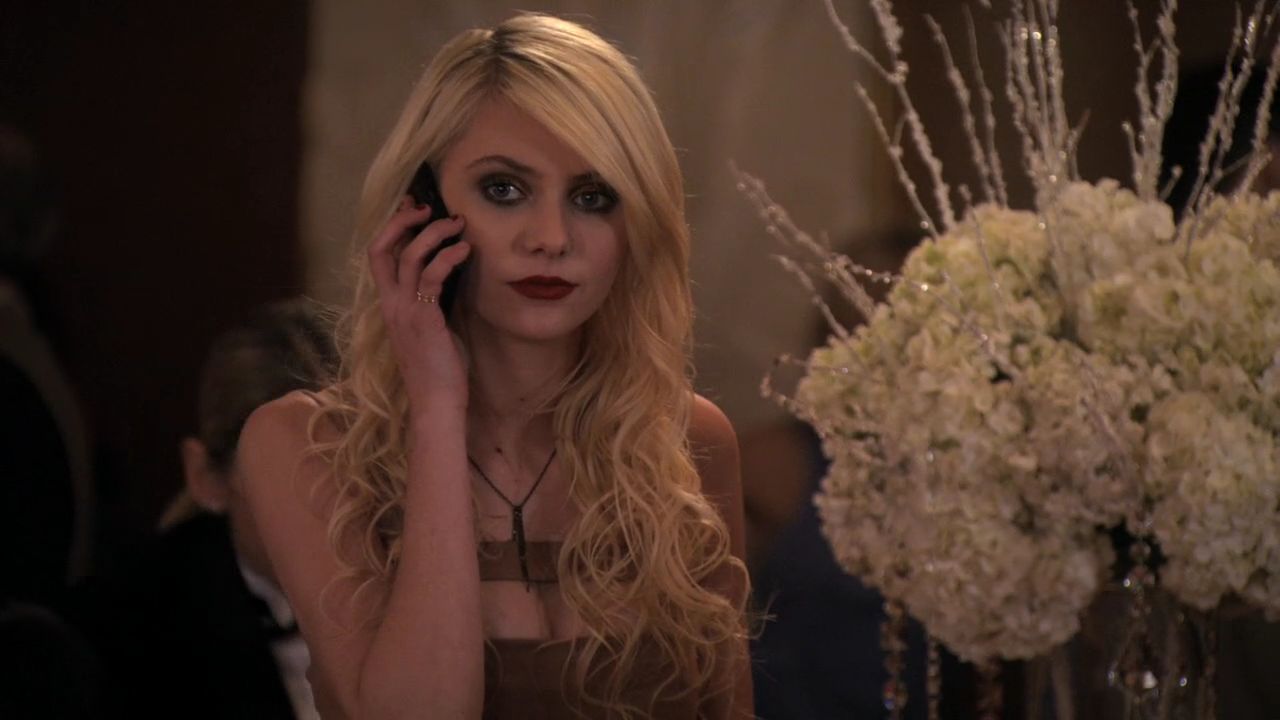318GossipGirl1500.jpg