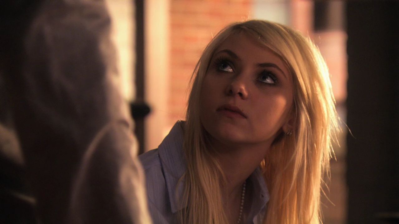 319GossipGirl0050.jpg