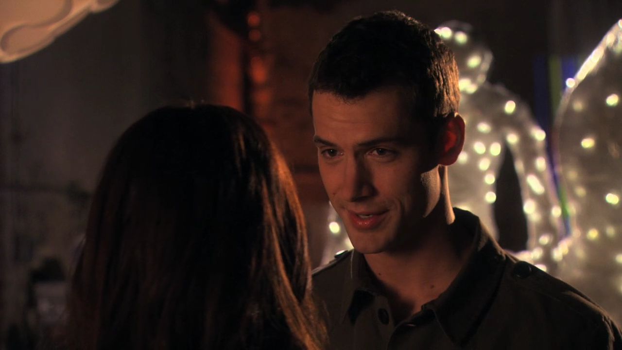 319GossipGirl1206.jpg