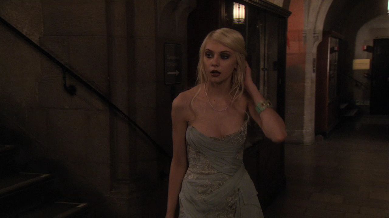 320GossipGirl1271.jpg