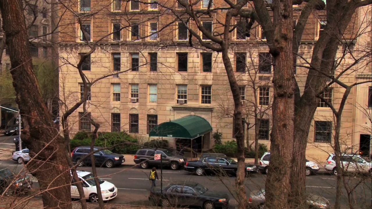 321GossipGirl0410.jpg