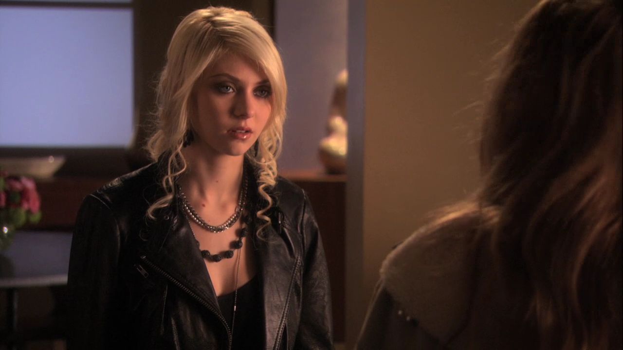 321GossipGirl0690.jpg
