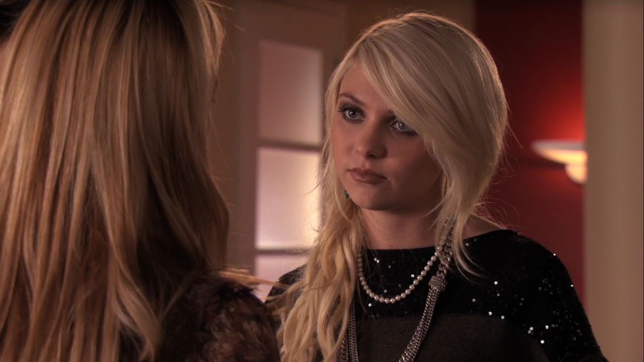 409GossipGirl0332.jpg
