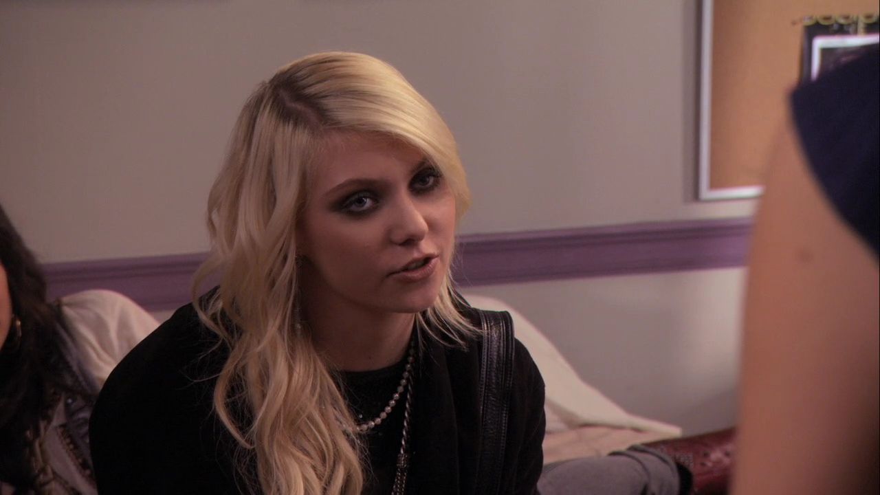 409GossipGirl0447.jpg