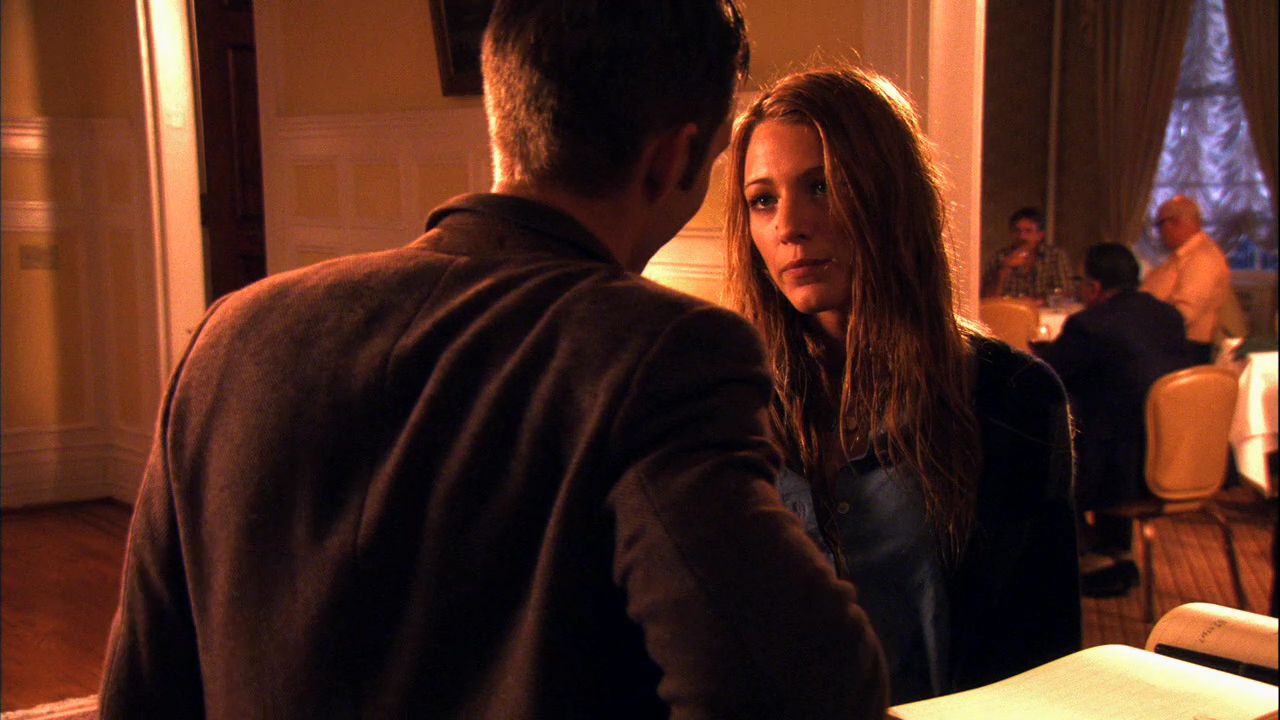 411GossipGirl0800.jpg