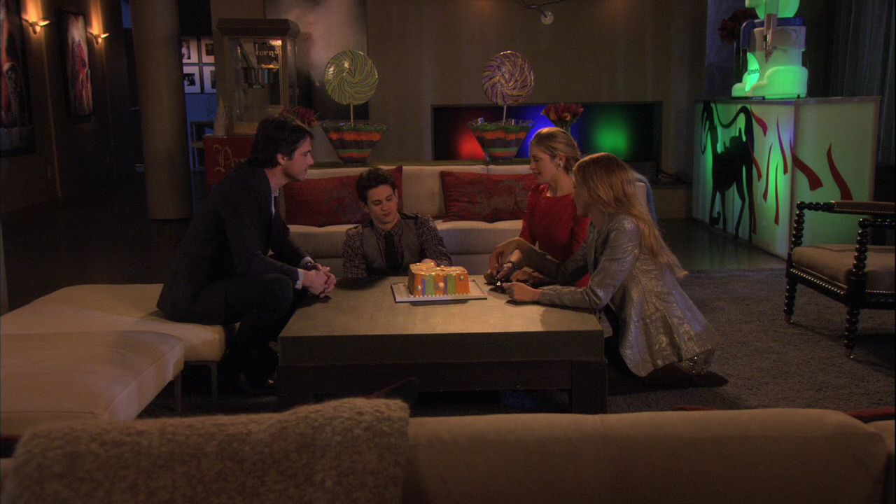 416GossipGirl1585.jpg