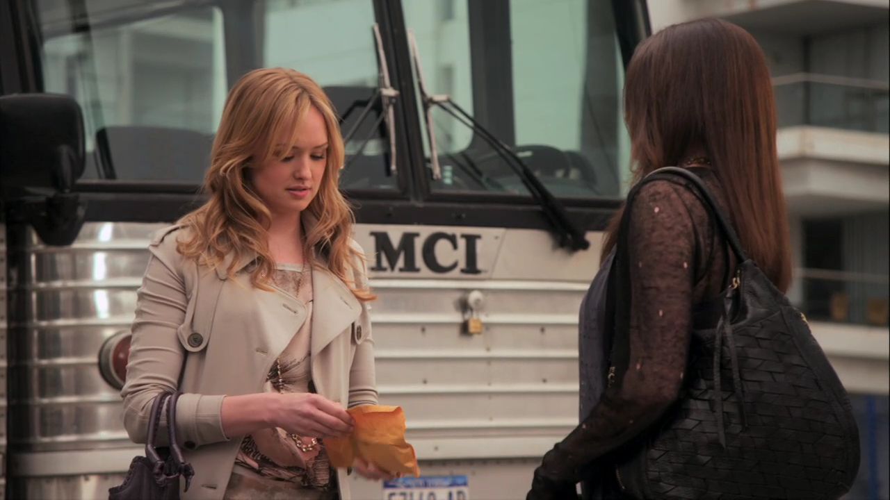 422GossipGirl1682.jpg
