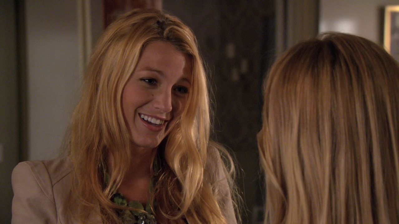 Gossip girl субтитры. Лили Ван дер Вудсен.