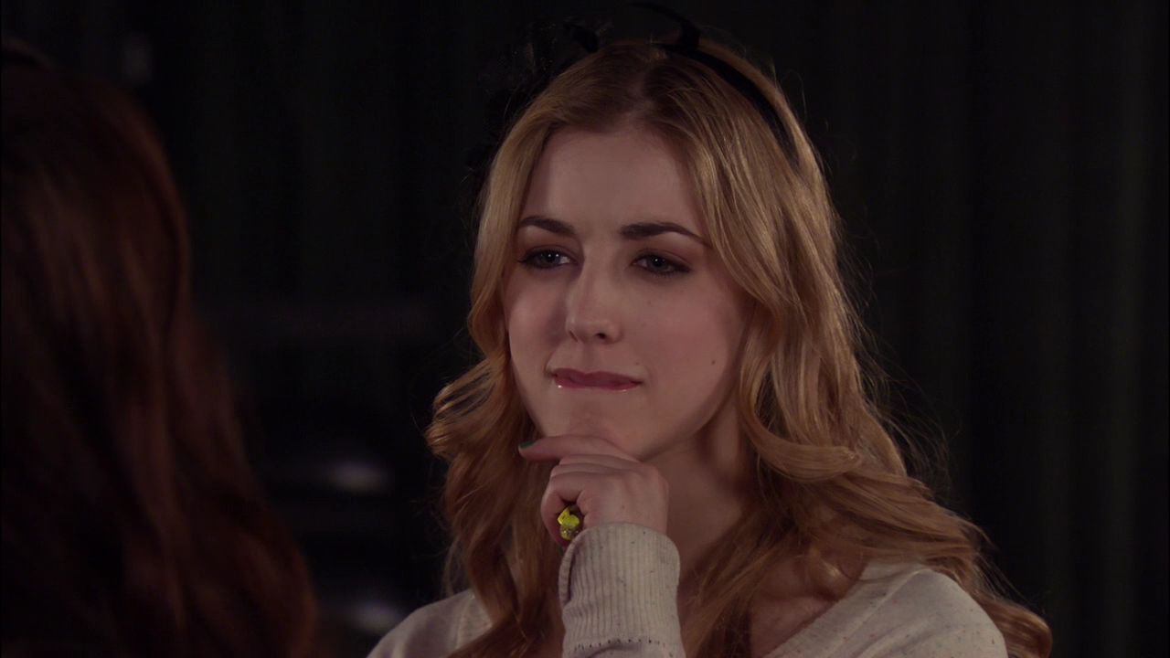 516GossipGirl0637.jpg