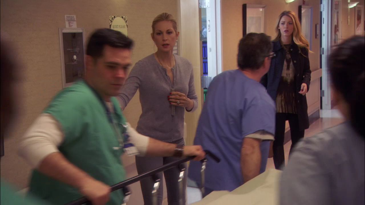516GossipGirl0822.jpg