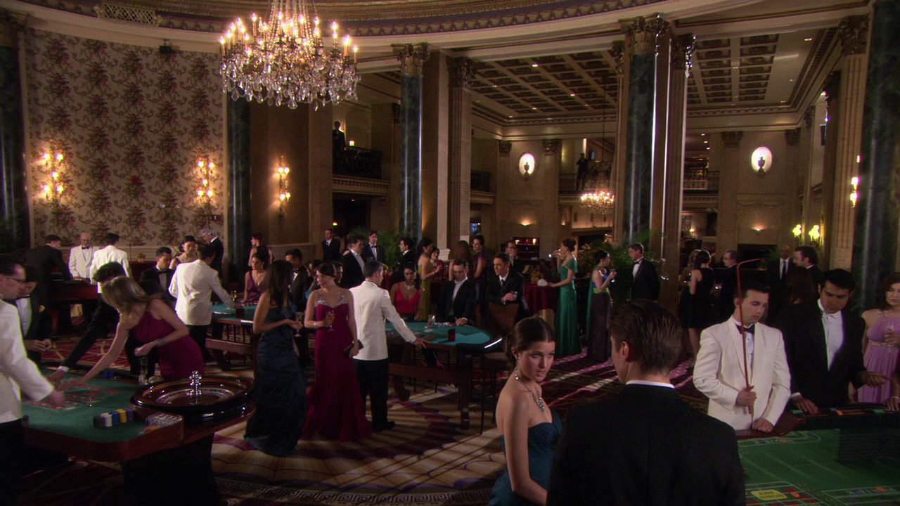 524GossipGirl1215.jpg