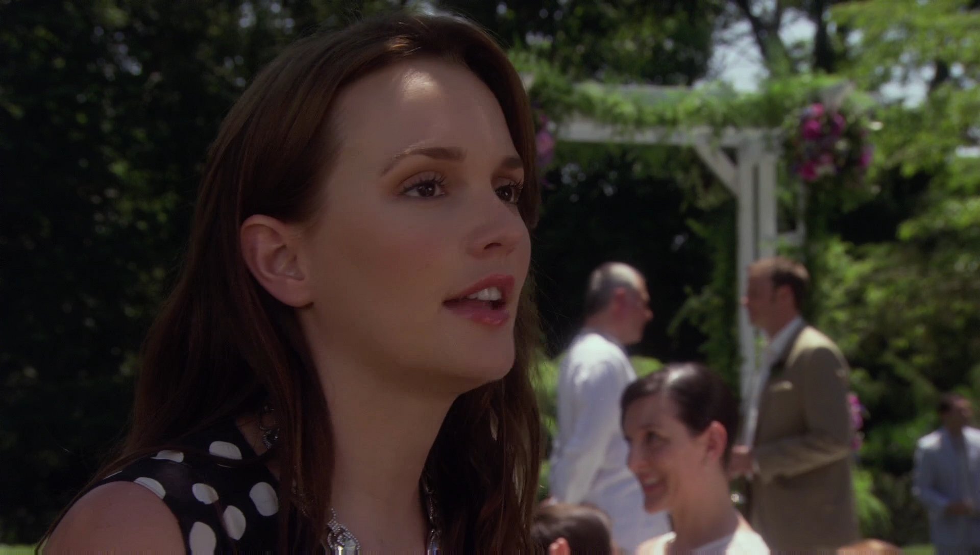 601GossipGirl0930.jpg