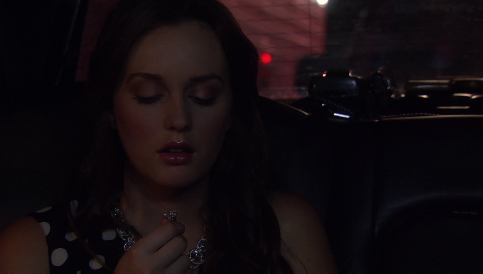 601GossipGirl1208.jpg