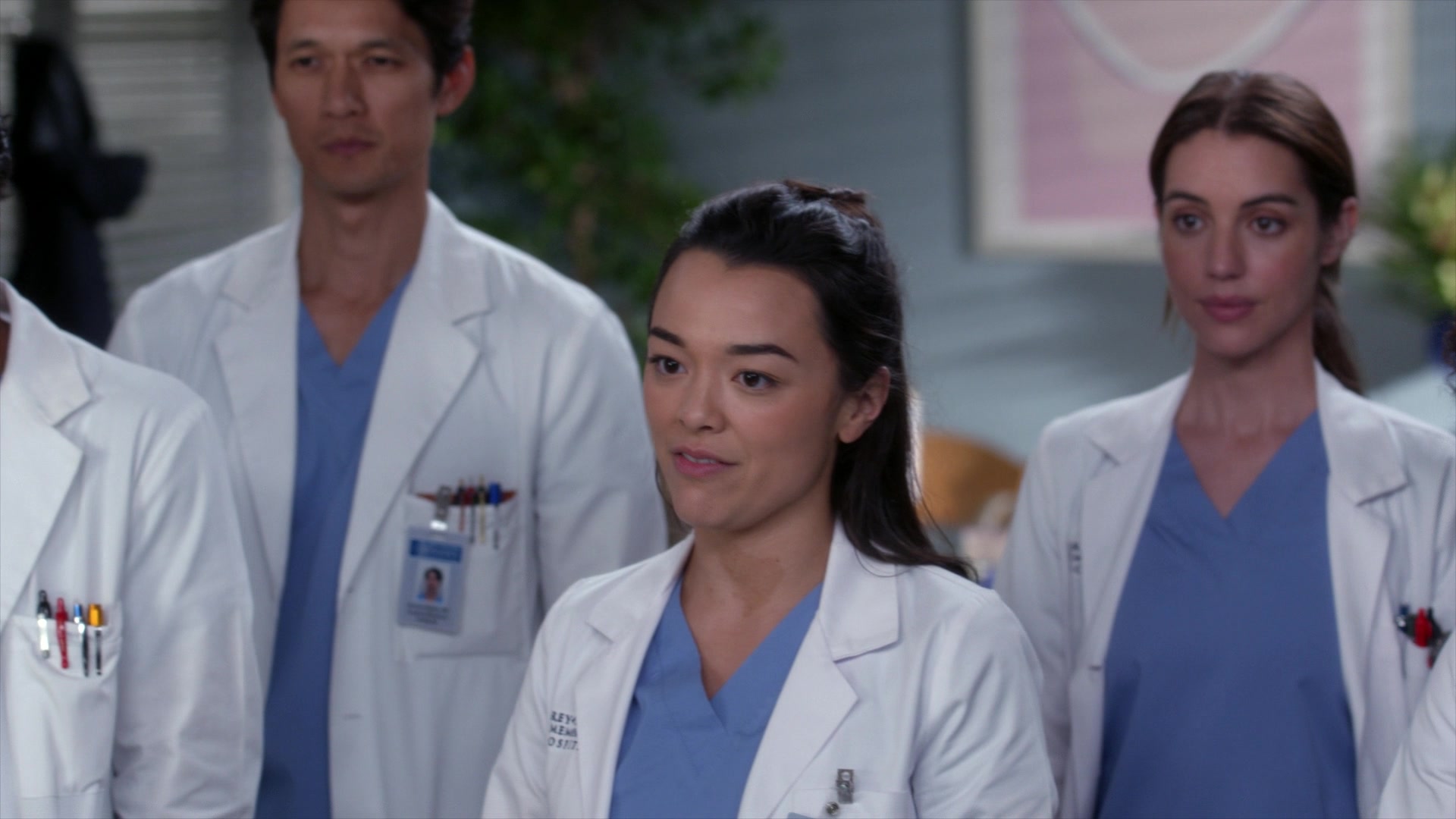 Greys_Anatomy_S19E08_0298.jpg